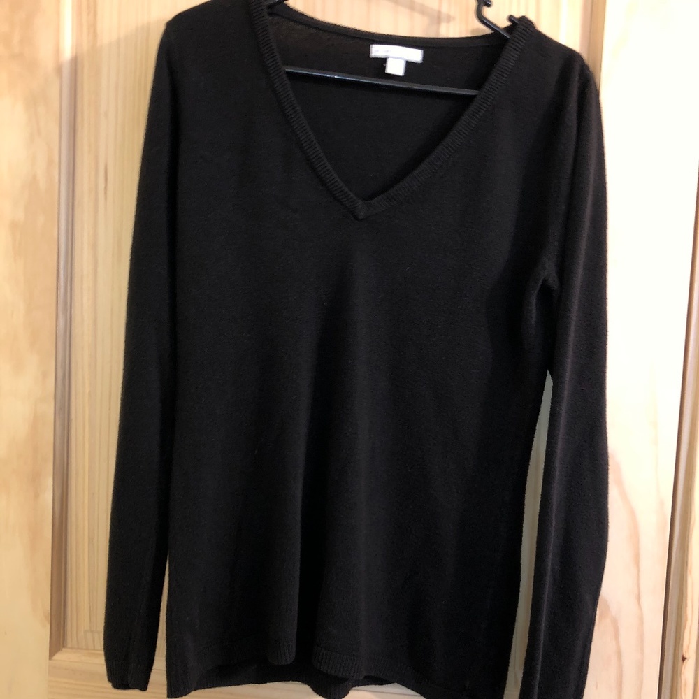 Black V neck sweater